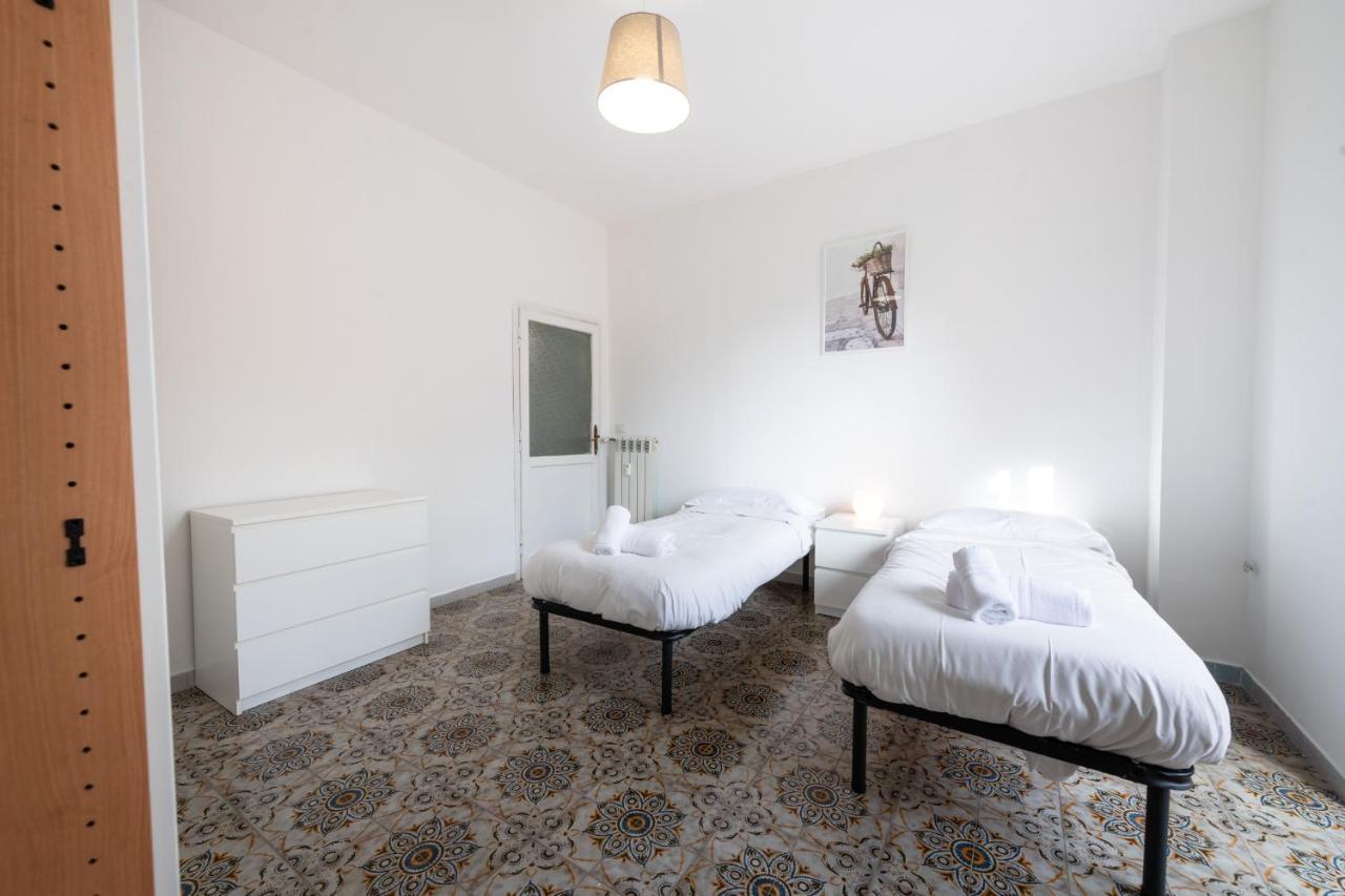 Casa Di Marianna E Vittorio Al Gemelli Lägenhet Rom Exteriör bild
