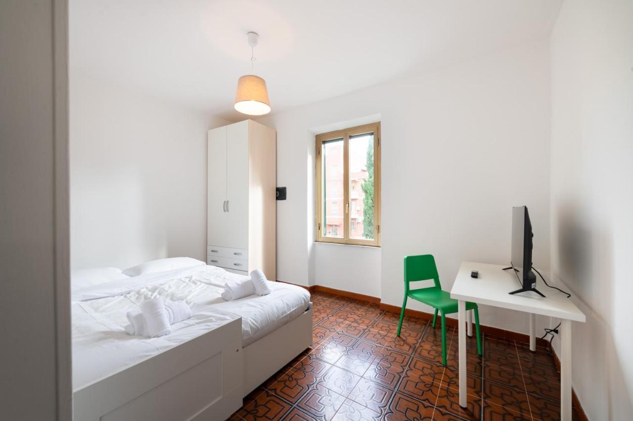Casa Di Marianna E Vittorio Al Gemelli Lägenhet Rom Exteriör bild